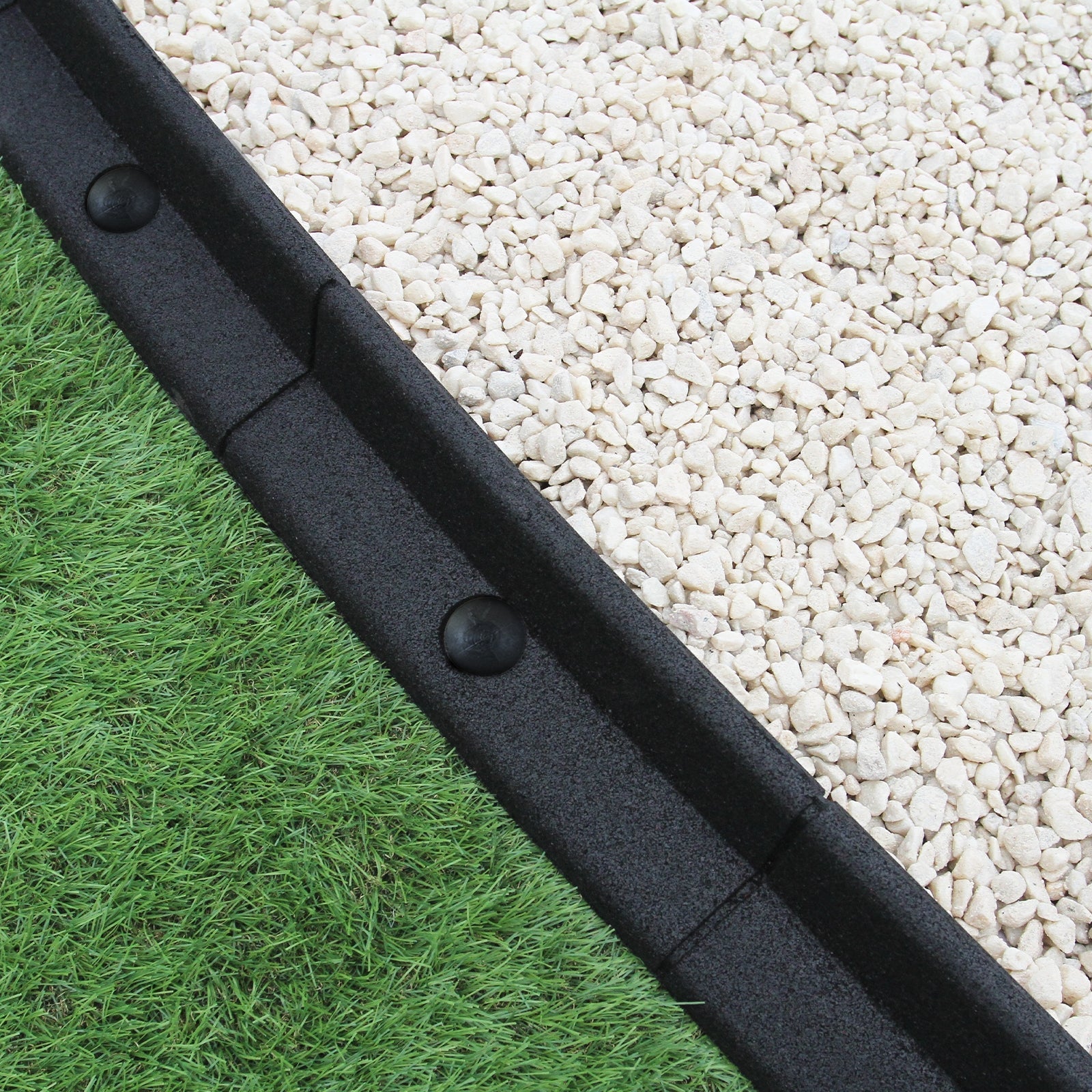 Black Flexible Lawn Edging – 1.2 m Length, Pack of 18