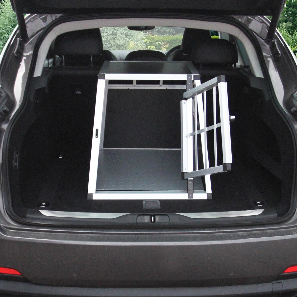 Large Single-Door Dog Crate for Car